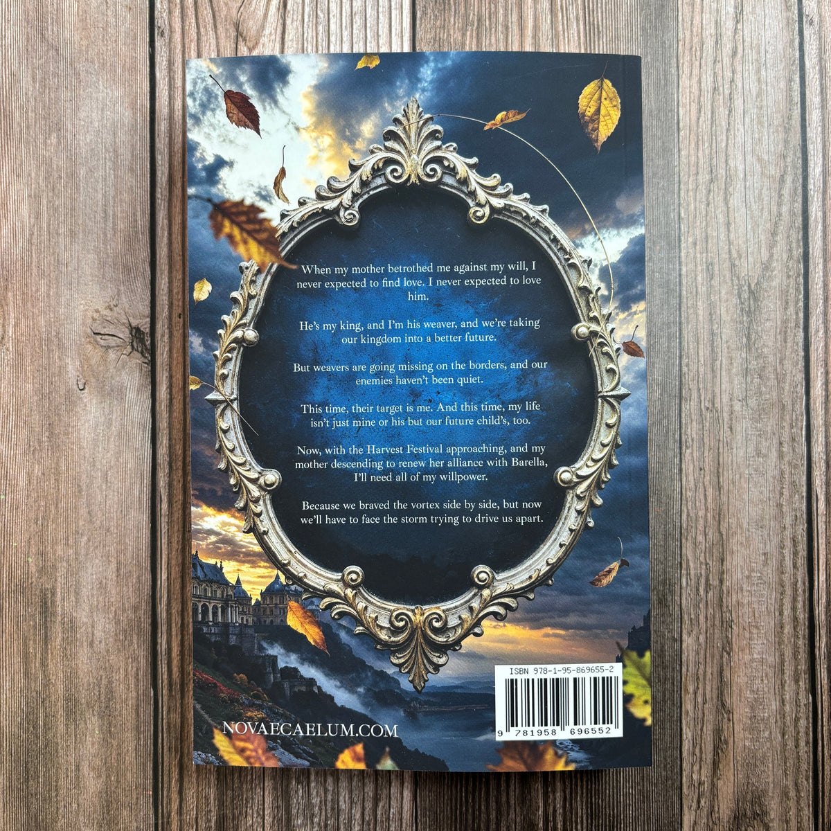 A Weaver's Heart: The King's Weaver Book 2 (Paperback)